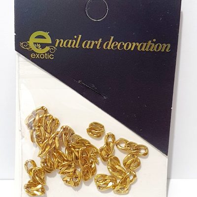 Dije Exotic Nails Cadena Eslabón Dorada