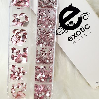 Cristal Mix Exotic Nails Figuras y redondo baby pink