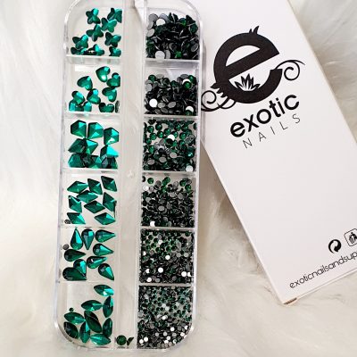 Cristal Mix Exotic Nails Figuras y redondo Verde esemeralda