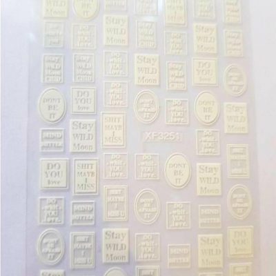 Stiker Exotic Nails texto y etiquetas blanco