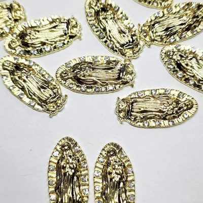 Dije Lovely Nails Virgencita Dorado