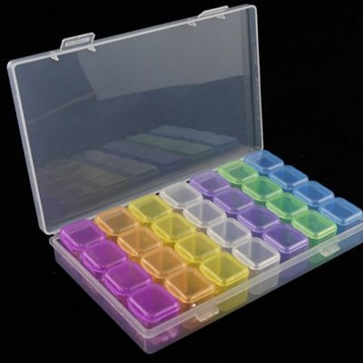 Caja organizadora 28 compartimentos