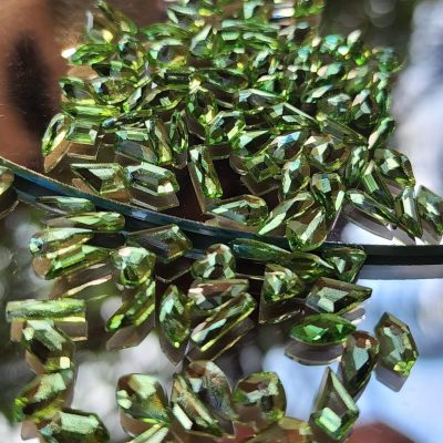 Cristal mix Lovely Nails Figuras Verde Claro