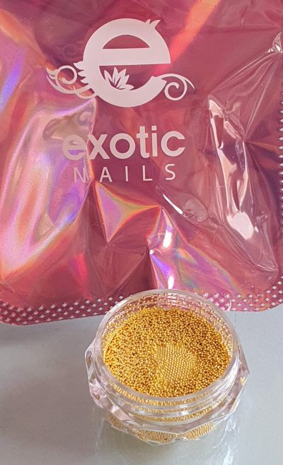 Microbalin Dorado exotic nails