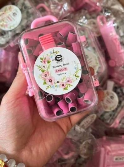 Maletita Con 100 barriles #240 Rosas 
Exotic Nails ,GRATIS portabarril