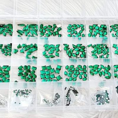 Caja de Cristales de figuras y 6 números diferentes de cristal redondo