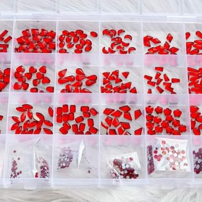 Caja de Cristales de figuras y 6 números diferentes de cristal redondo