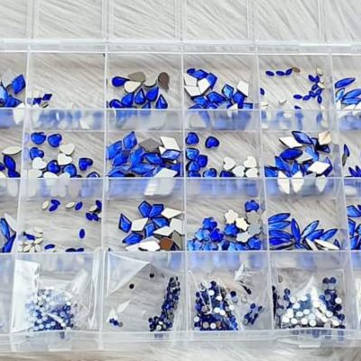 Caja de Cristales de figuras y 6 números diferentes de cristal redondo