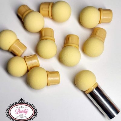 Esponja para difuminar más base metalica Lovely nails