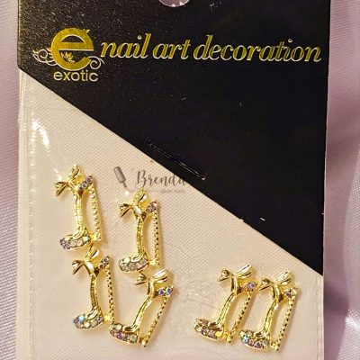 Dije Exotic Nails de Zapatilla con cristales Tornasol