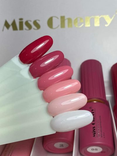 Gama Miss Cherry Letra A 6 tonos 18 ml