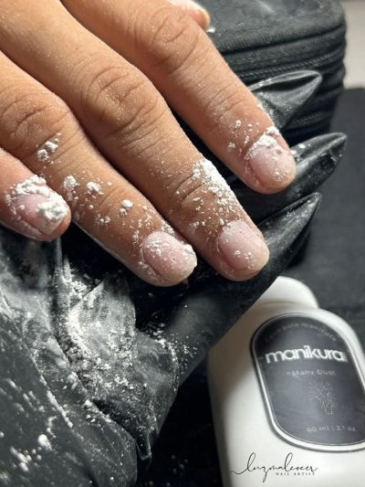 Talco Manikura Pro para piel Normal
Etiqueta negra