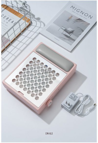 Extractor de polvo Rosa 56 watts
CARACTERISTICAS

El adaptador esta enchufado a 110V/220V para su uso . Salida de corriente constante, eficiente y estable.

Diseño de conducto de aire profesional, alta potencia de succiòn y bajo nivel de ruido.

Diseño profesional,còmodo de usar ,apariencia simple y elegante,fàcil de limpiar.

Interruptor de perilla, fàcil de operar, puede ajustarsela potencia de  succión sus preferencias.