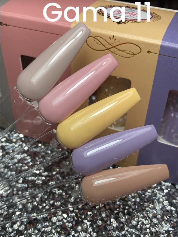 Gama de gel Lovely Nails #11
