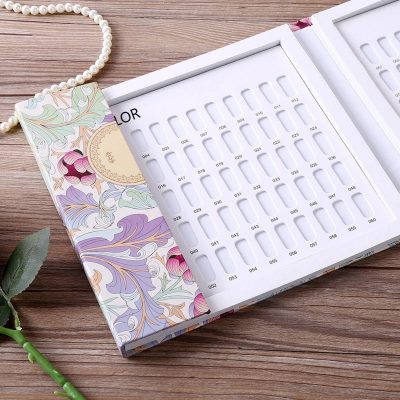 Libro muestrario incluye tips 
Espacio para 120 muestras