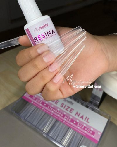 Resina Miss nails