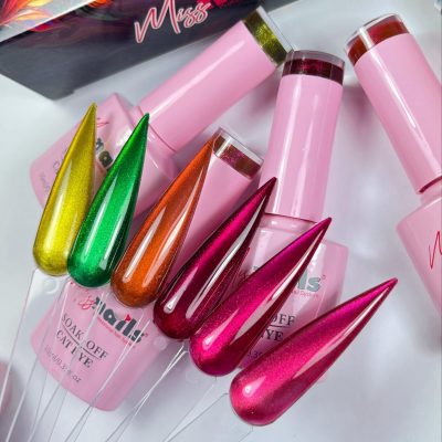 Gama Miss nails Vitral Cat eye